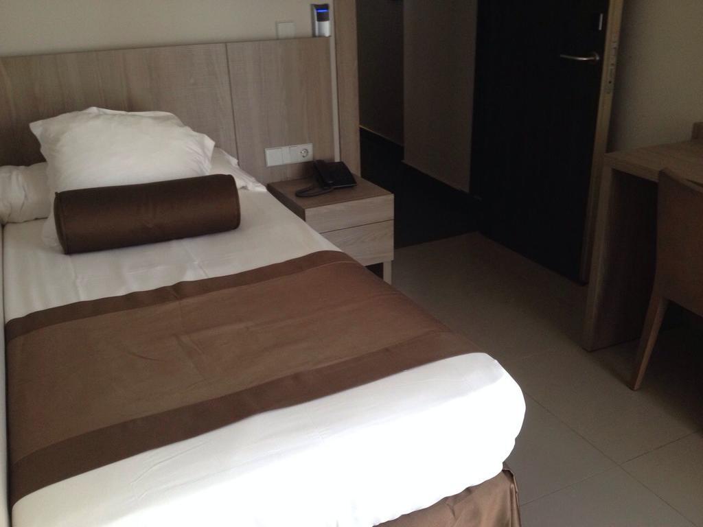 Hotel Acapulco เบนิดอร์ม ภายนอก รูปภาพ